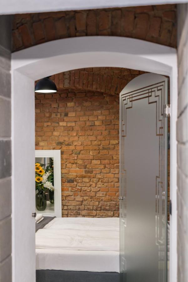 Underground Level Apartments Strzalowa By Renters Poznan Bagian luar foto