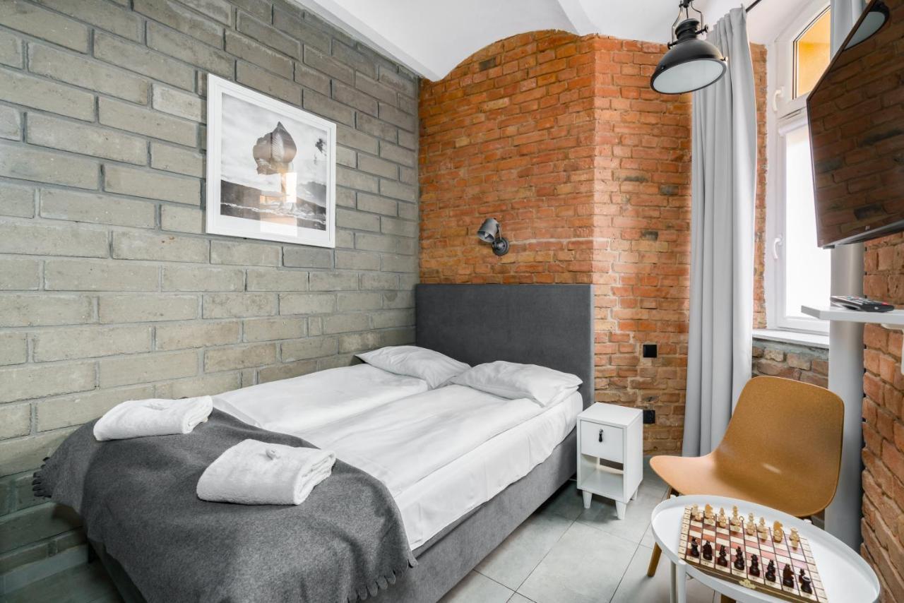 Underground Level Apartments Strzalowa By Renters Poznan Bagian luar foto