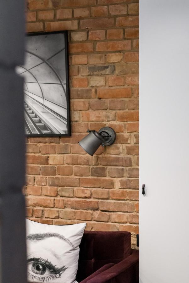 Underground Level Apartments Strzalowa By Renters Poznan Bagian luar foto